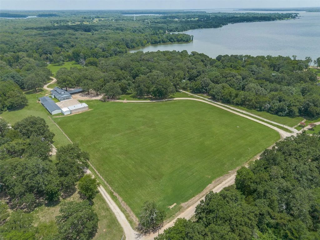558 Private Rd 7423, Emory