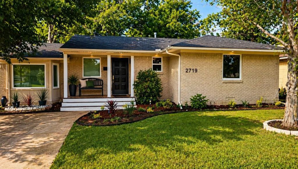 2719 Oates Drive, Dallas