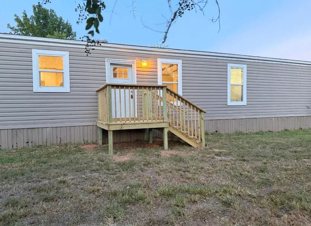 134 Pecan Street, Gloster