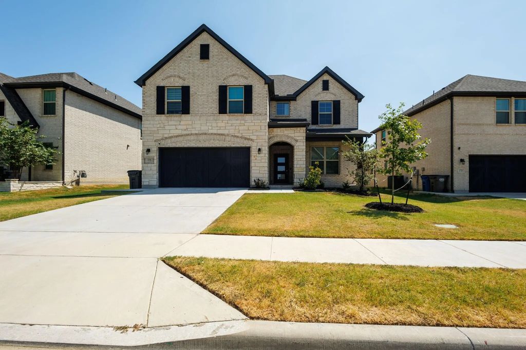 1721 Canals Drive, Little Elm