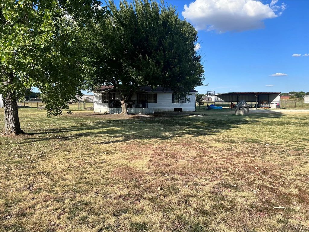 9133 Fm 1807, Alvarado