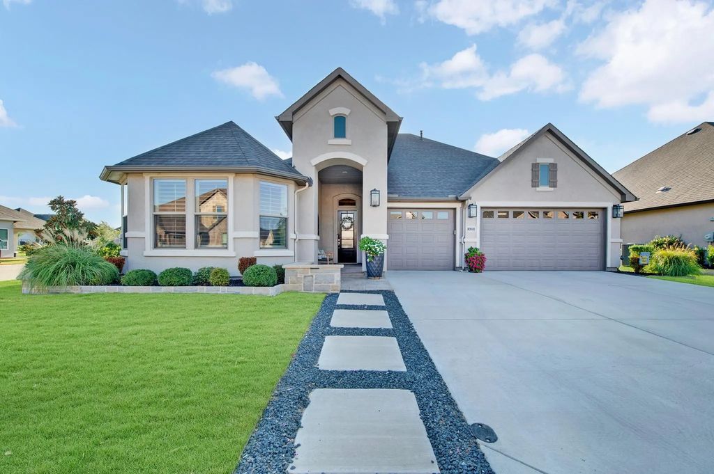 8801 Basanite Avenue, Denton