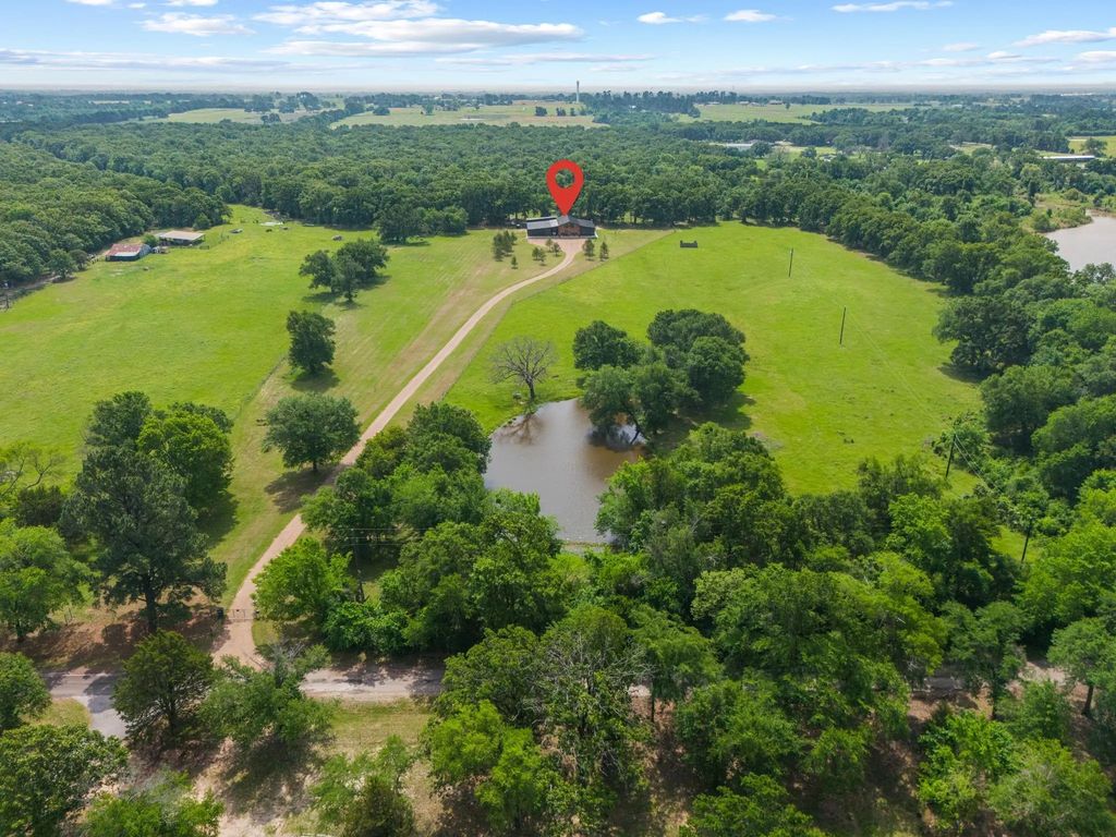 1648 Vz County Road 3211, Wills Point