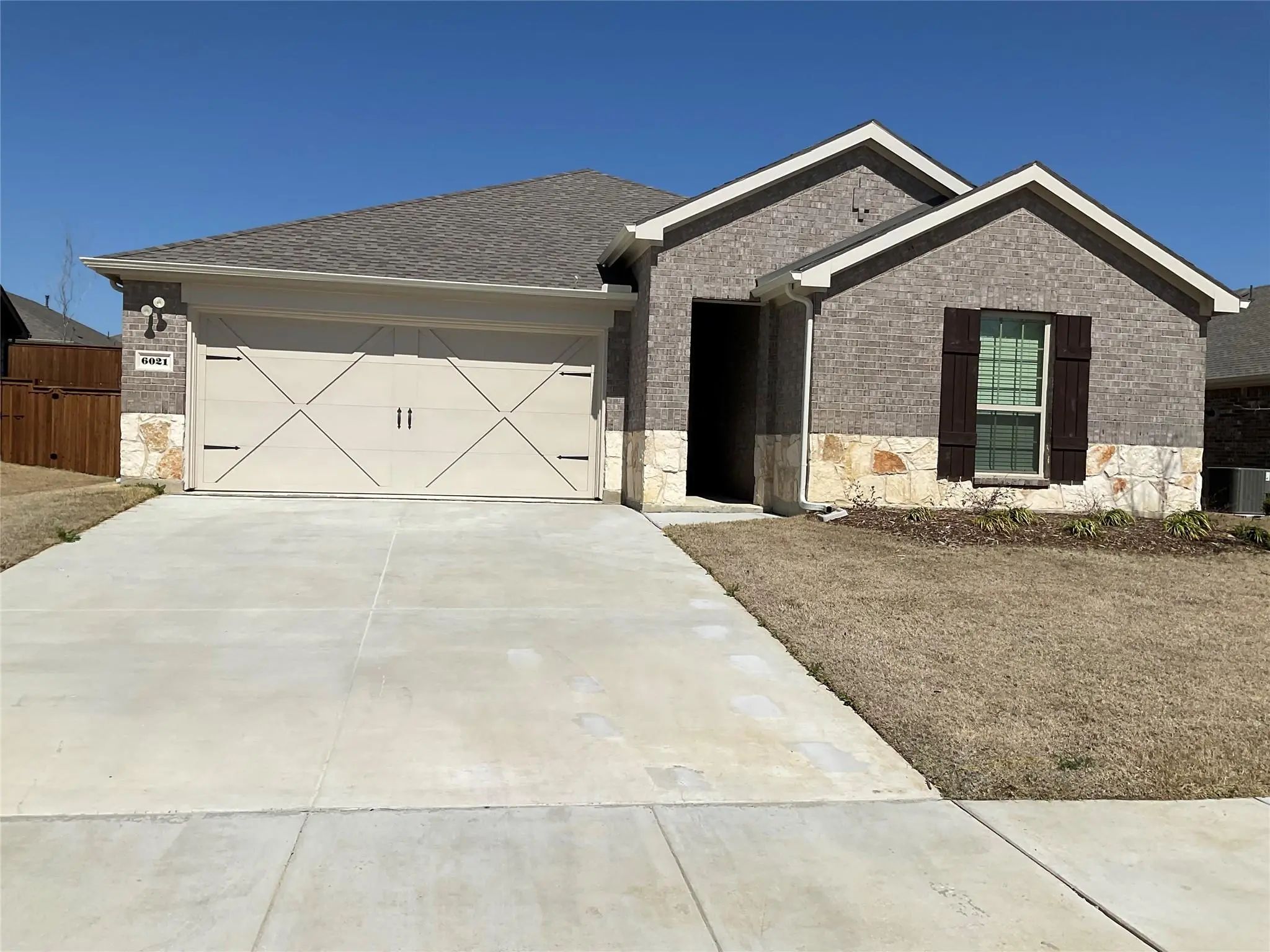 Photo of Listing #21379977