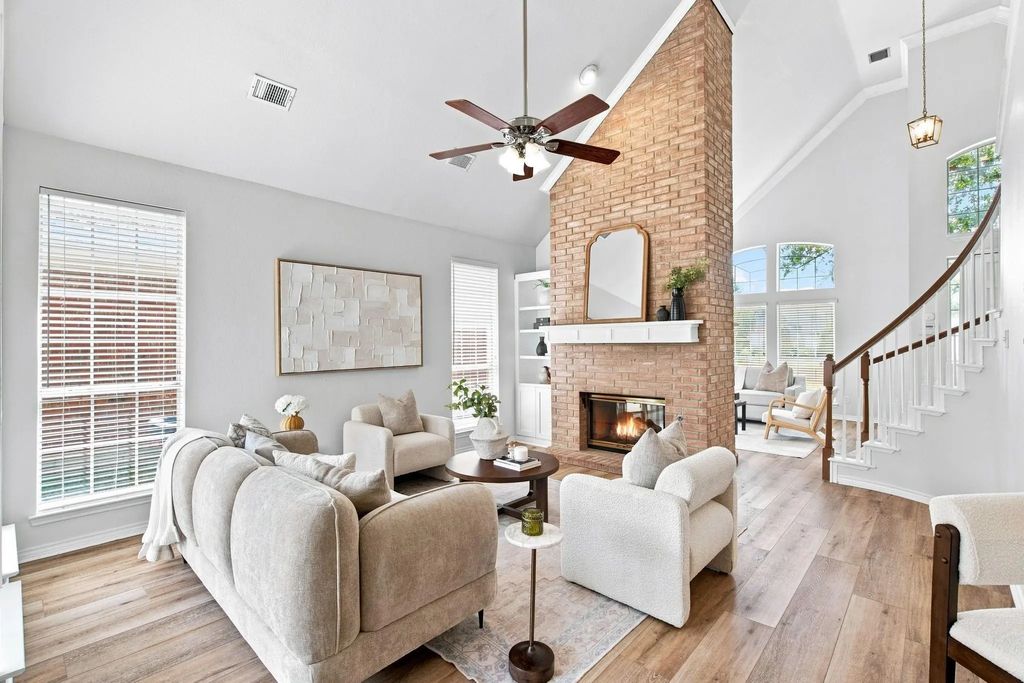 8716 Falls Road, Irving