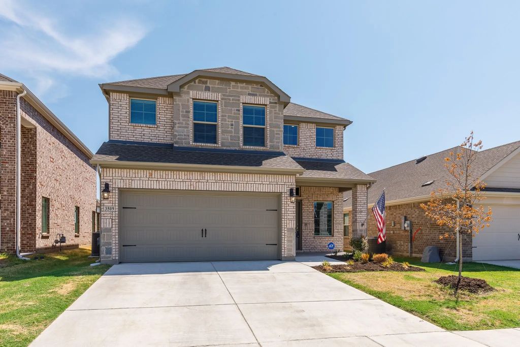 3509 Cribbing Trail, Aubrey