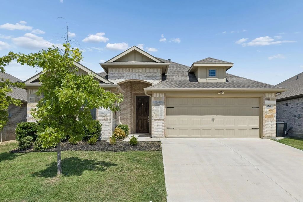6248 Thunderwing Drive, Fort Worth
