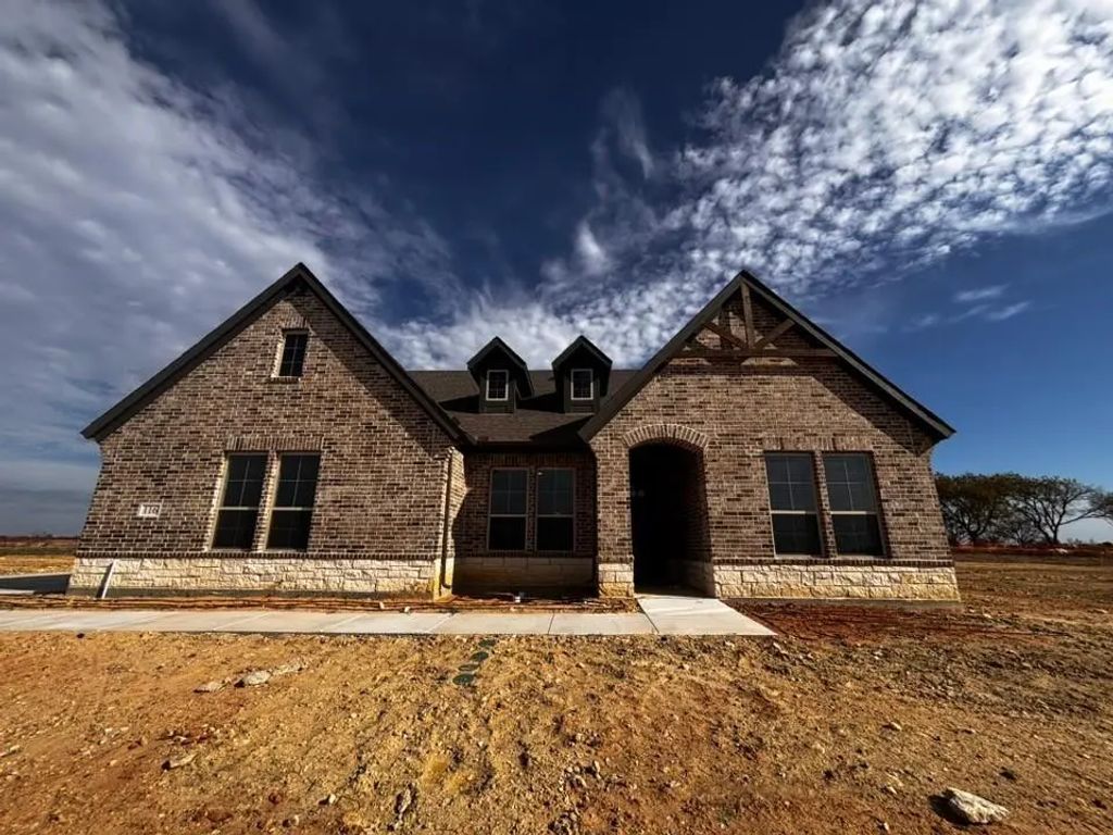 116 Pheasant Run Drive, New Fairview
