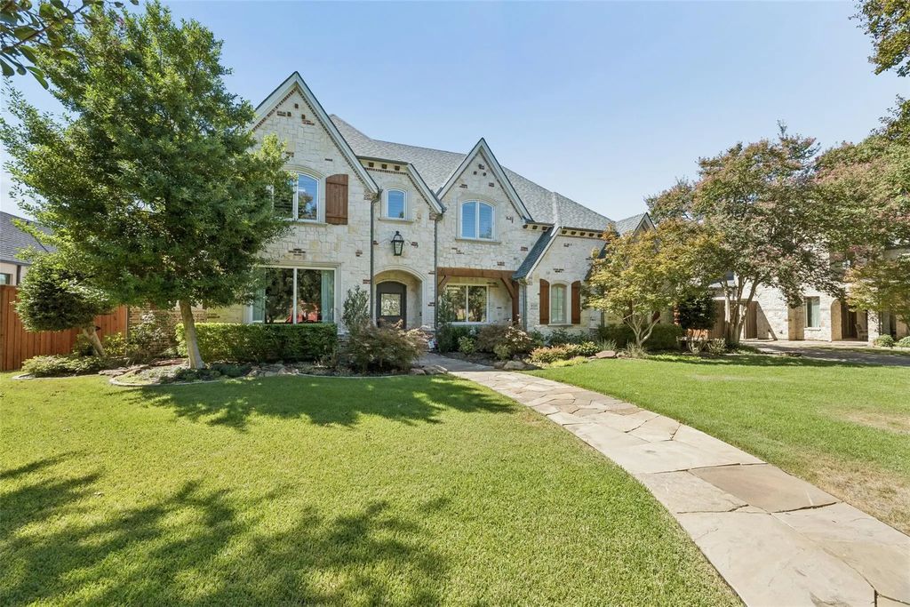 6130 Lavendale Avenue, Dallas