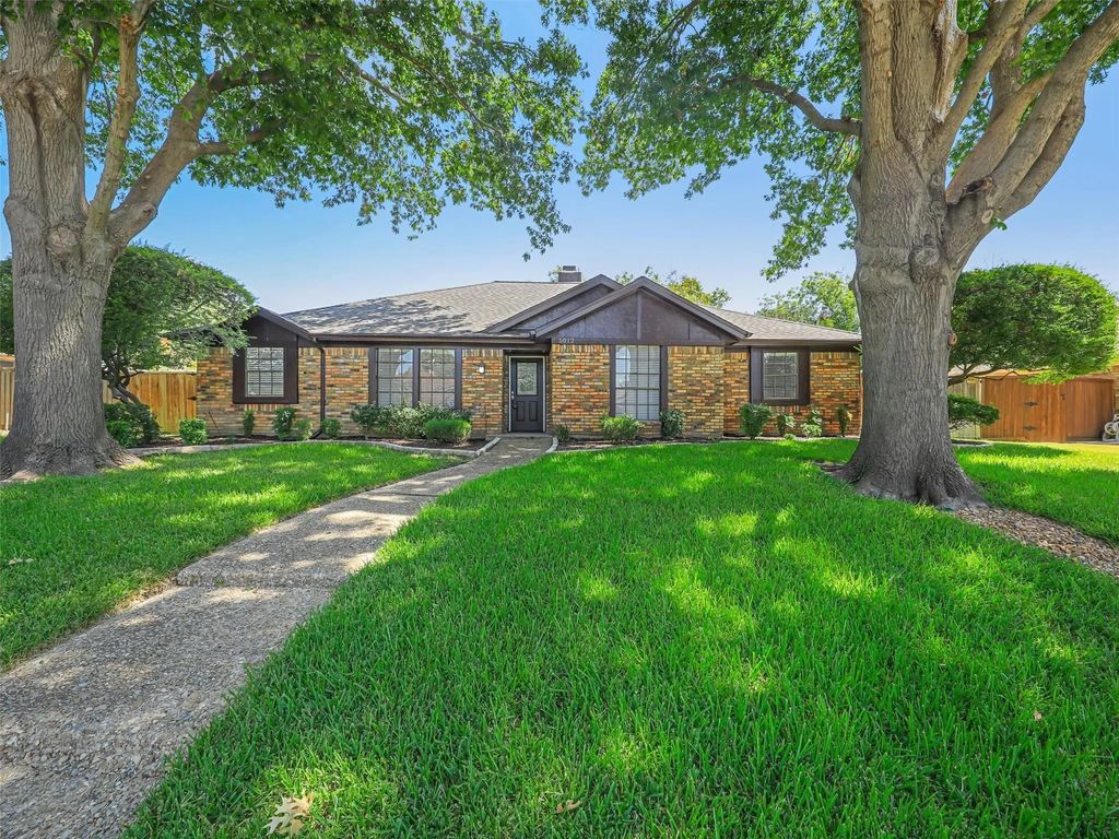 5012 Andover Drive, Plano