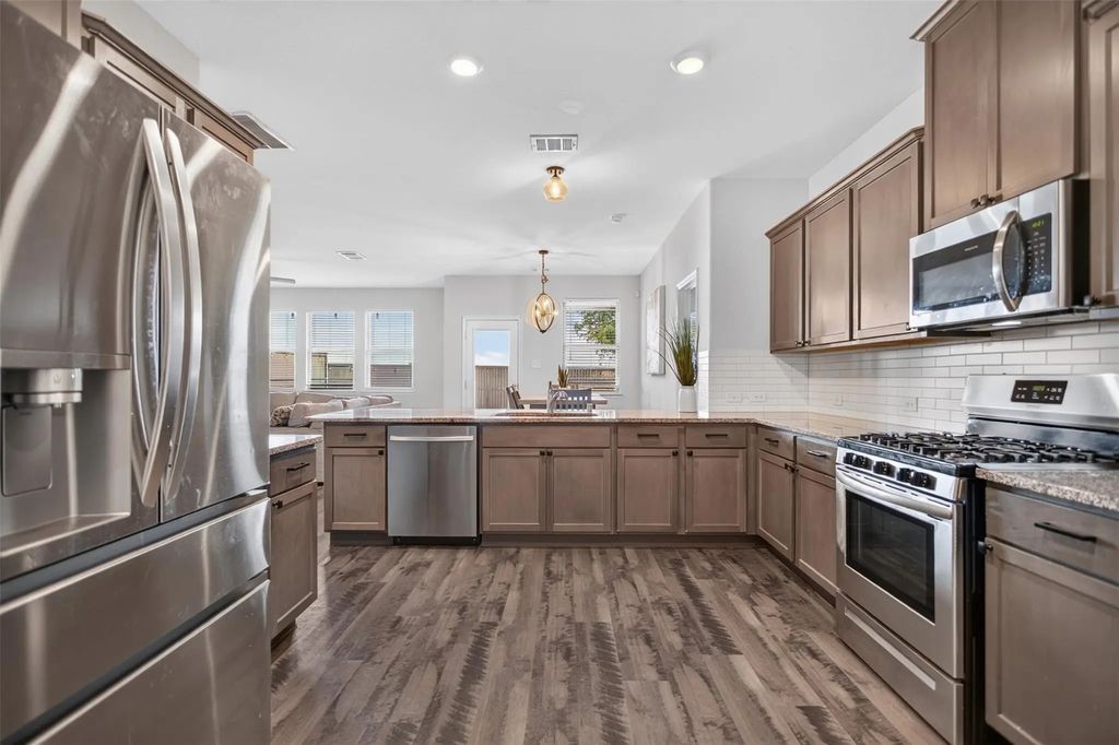928 Slate Lane, Celina