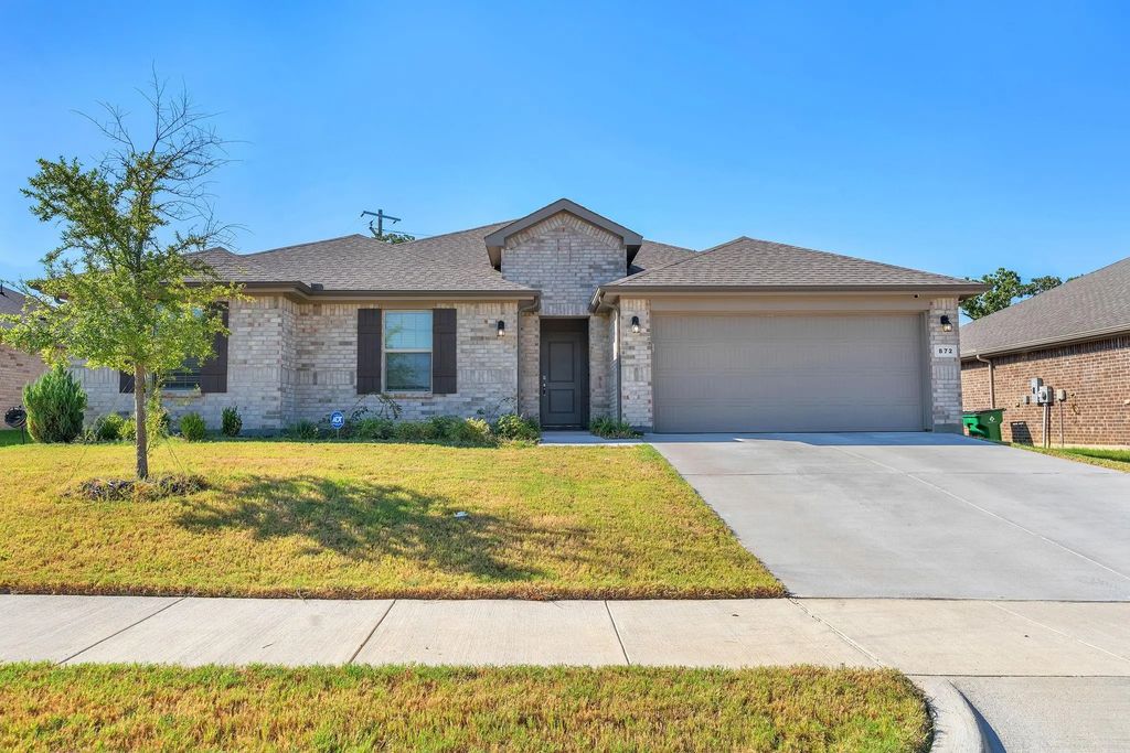 872 Alexandria Lane, Joshua