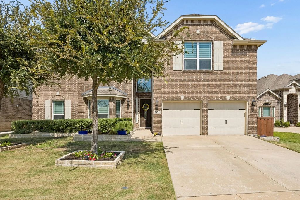 1301 Baynes Drive, McKinney