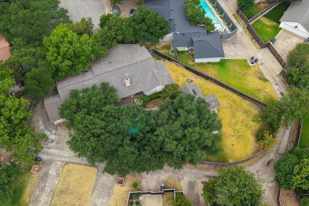 6940 Wildglen Drive, Dallas