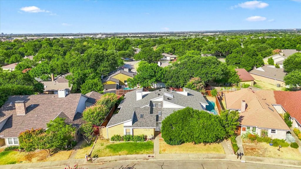 2021 Whippoorwill Lane, Carrollton