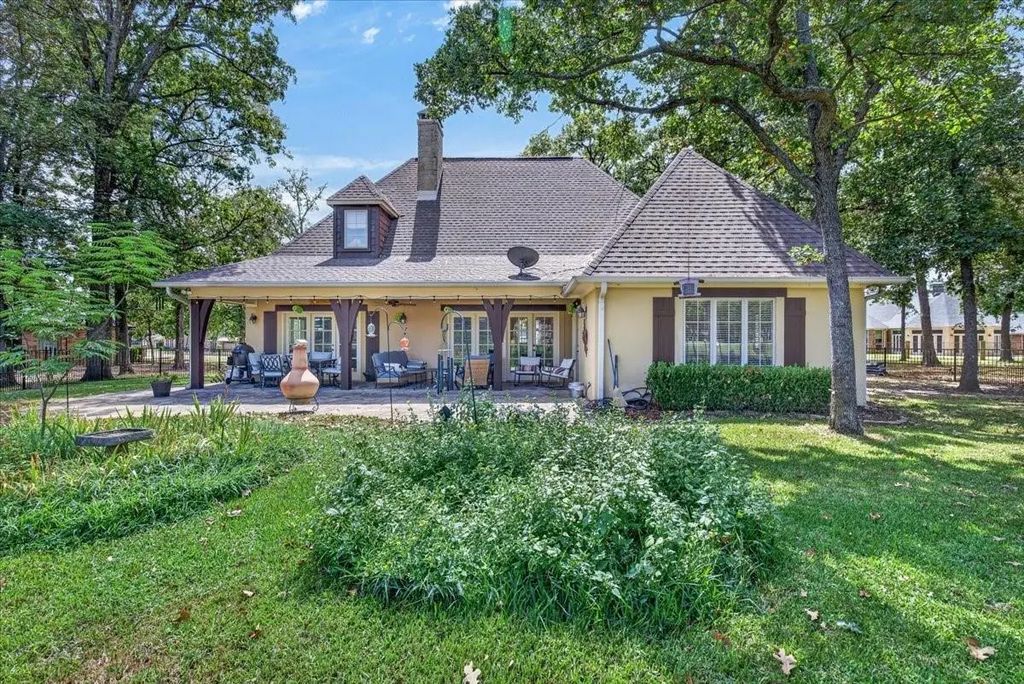 257 Saint Andrews Drive E, Mabank