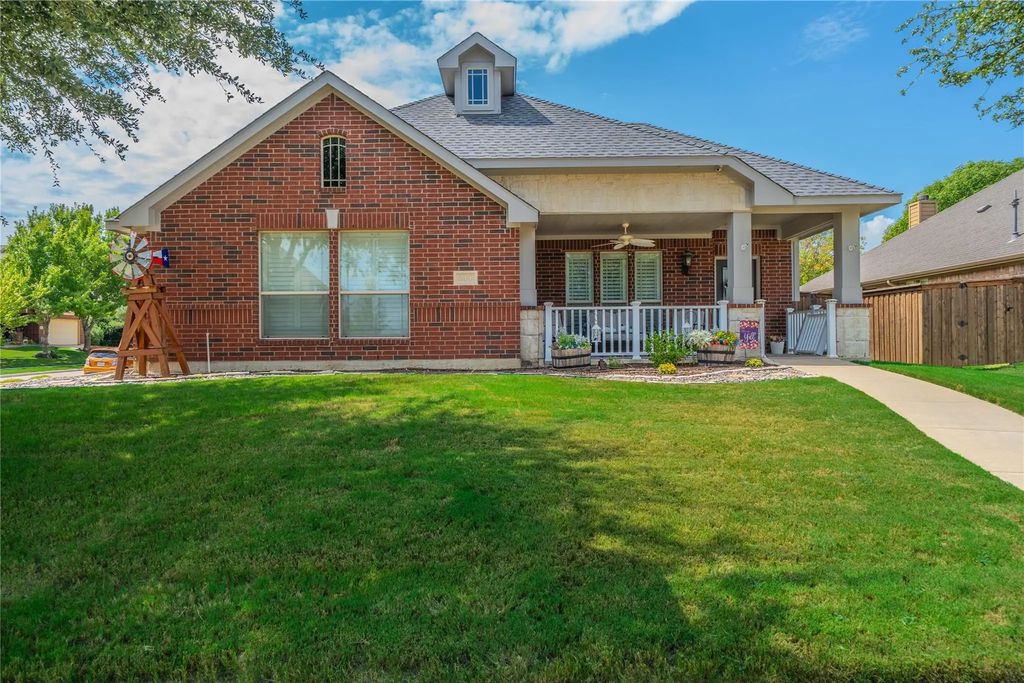 600 Cross Meadow Boulevard, Mansfield