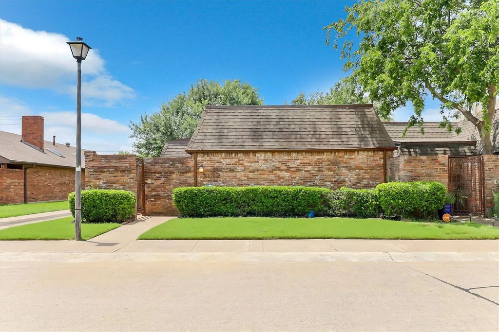 3132 San Sebastian Drive, Carrollton