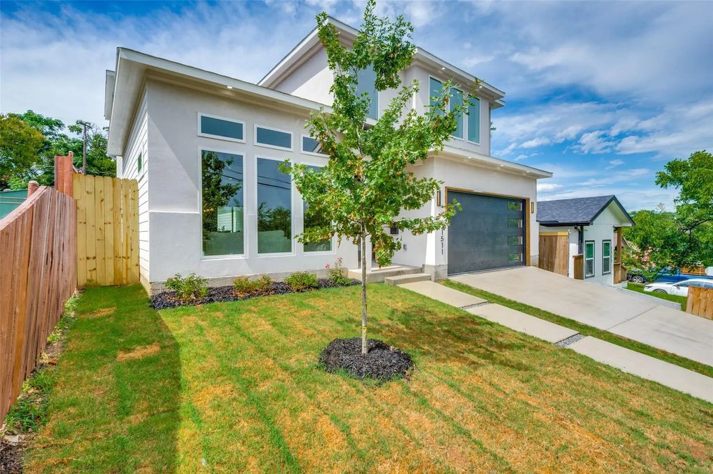 1511 Morrell Avenue, Dallas