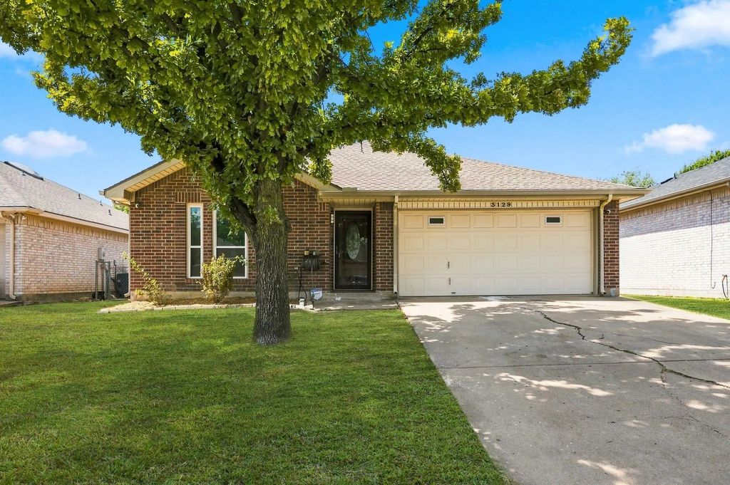 3129 Walingford Drive, Grand Prairie