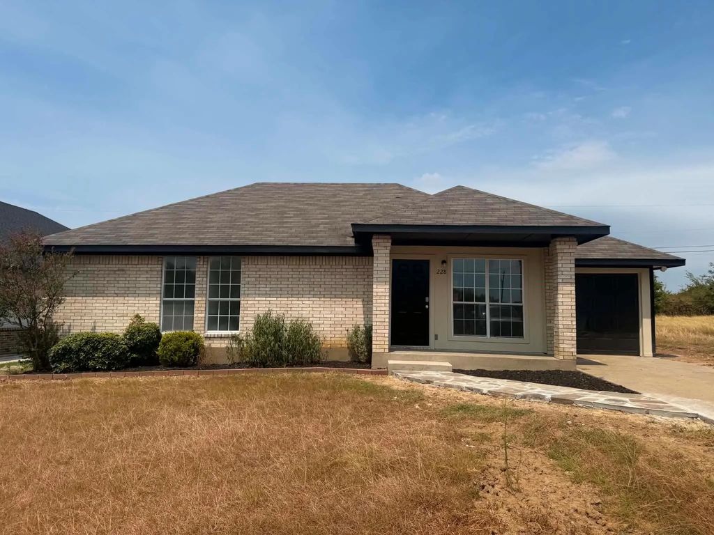 228 Skiff Drive, Gun Barrel City