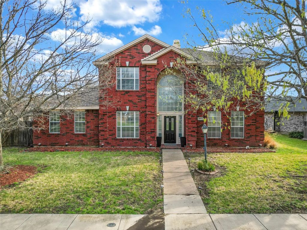 2913 Spartacus Drive, Grand Prairie