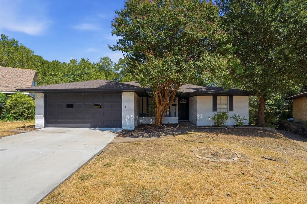 439 Shorewood Drive, Duncanville