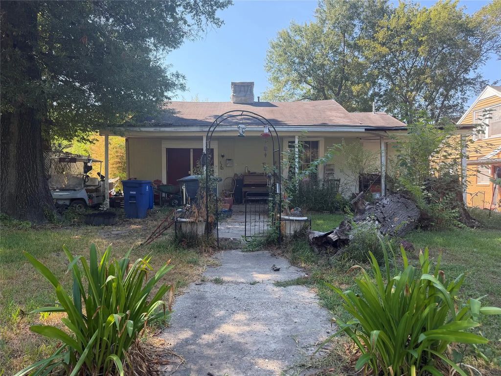 123 E Herndon Street, Shreveport