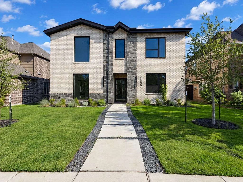 2232 Chenault Drive, Frisco