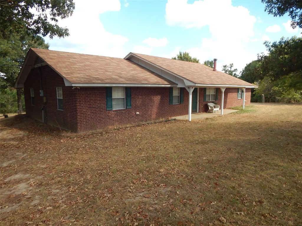 8267 Fm 3358, Gilmer