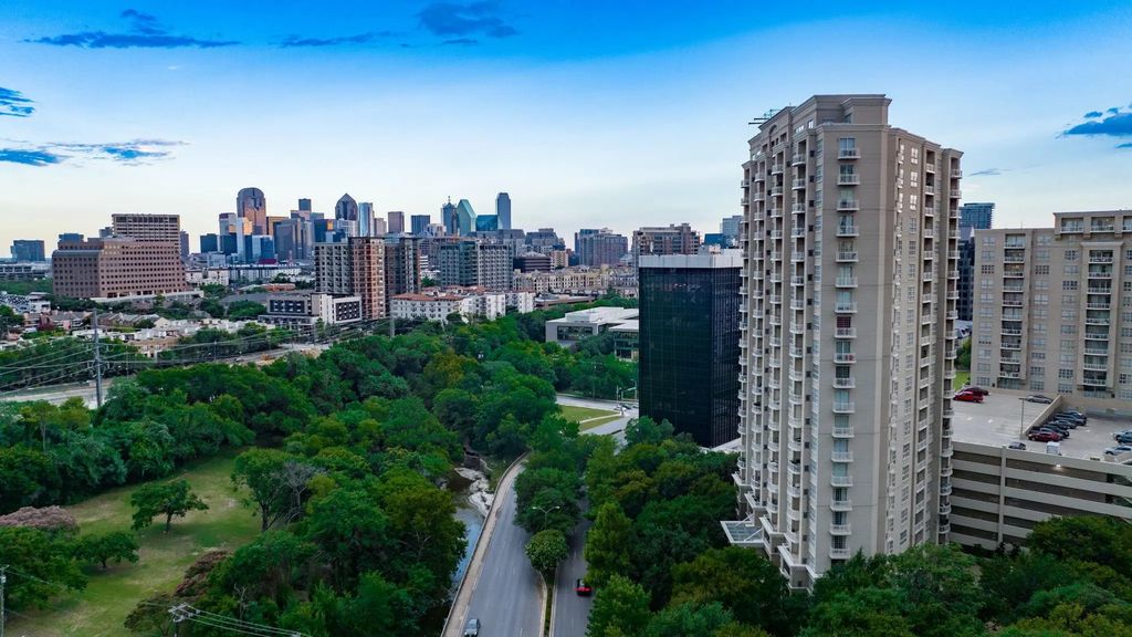3225 Turtle Creek Boulevard 810, Dallas