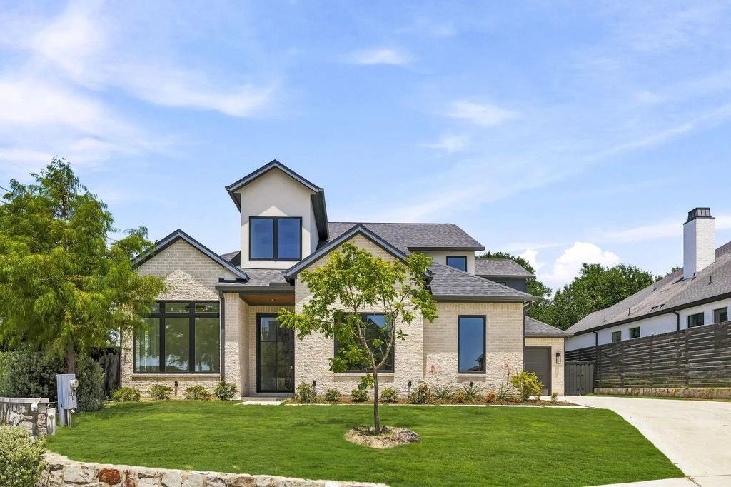 1222 Whisper Rock Drive, Rockwall