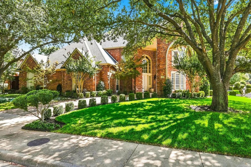 4936 Sandestin Drive, Dallas