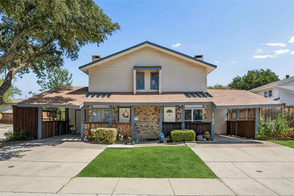 2108 Via Madonna, Carrollton
