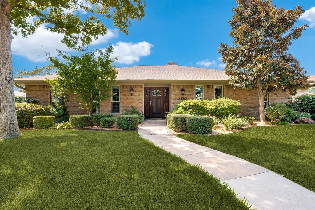 2420 Windsor Place, Plano