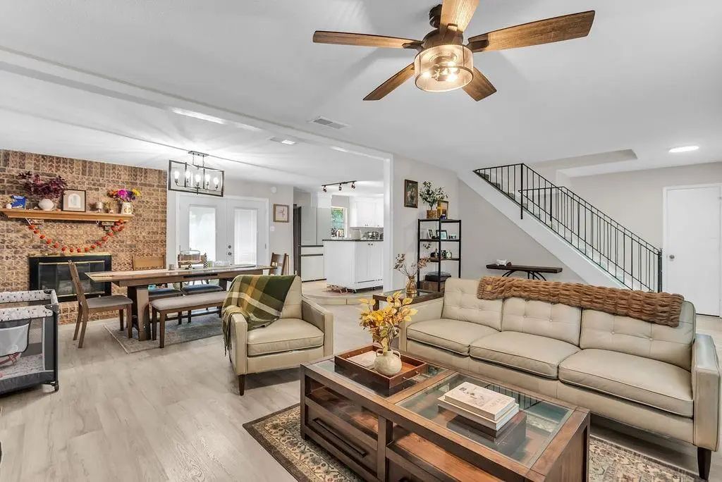 2416 Summer Place Drive, Irving