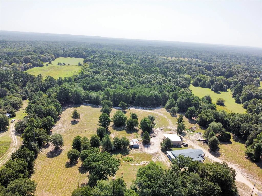 1115 County Road 3160, Quitman