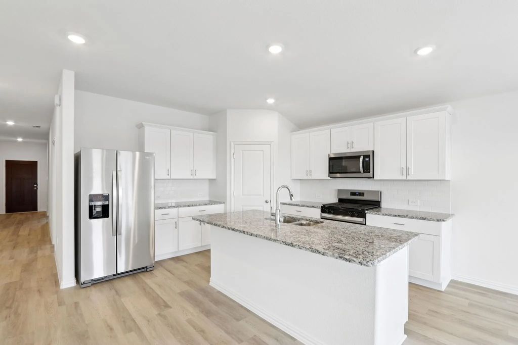 1586 Coldwater Way, Crandall
