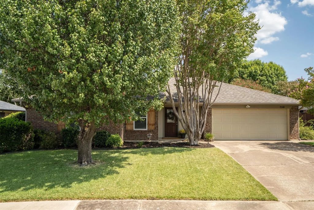 756 California, Keller