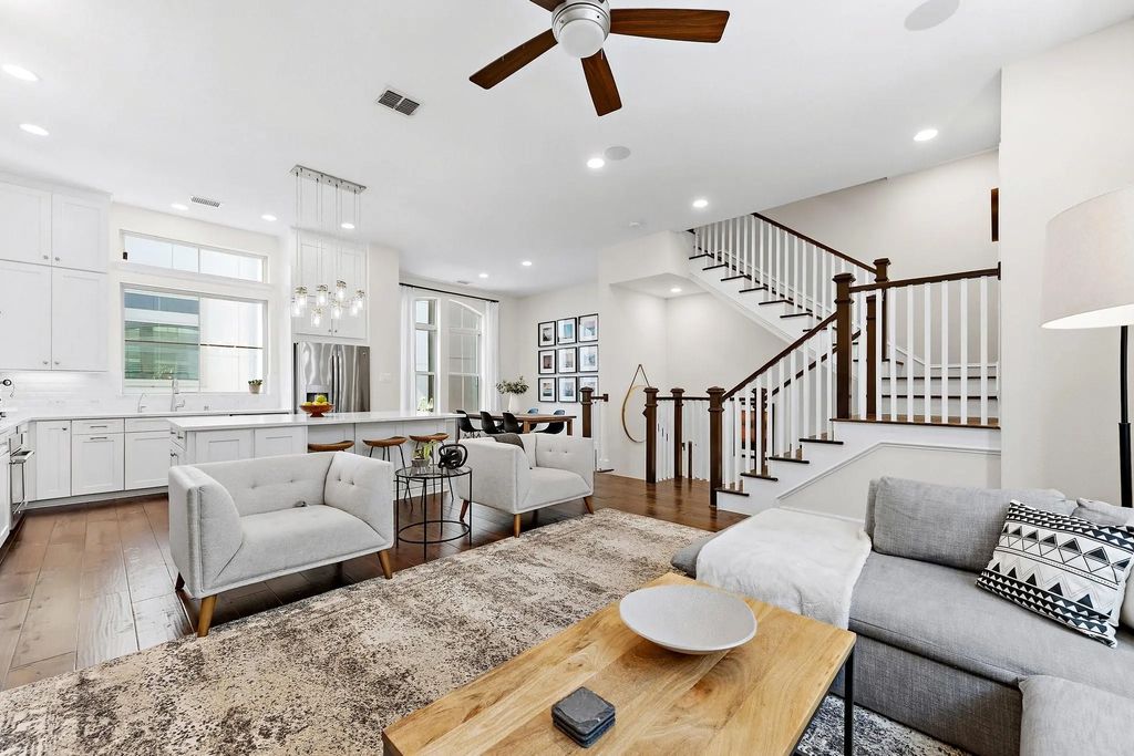 763 Spanish Oaks Place, Dallas