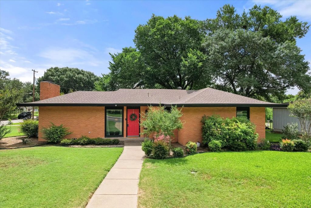 4001 Trail Lake Drive, Fort Worth