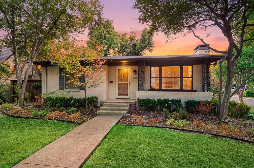 603 Clermont Avenue, Dallas