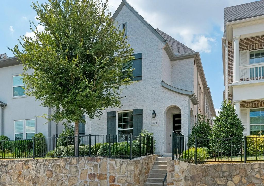 844 Timothy Drive, Allen