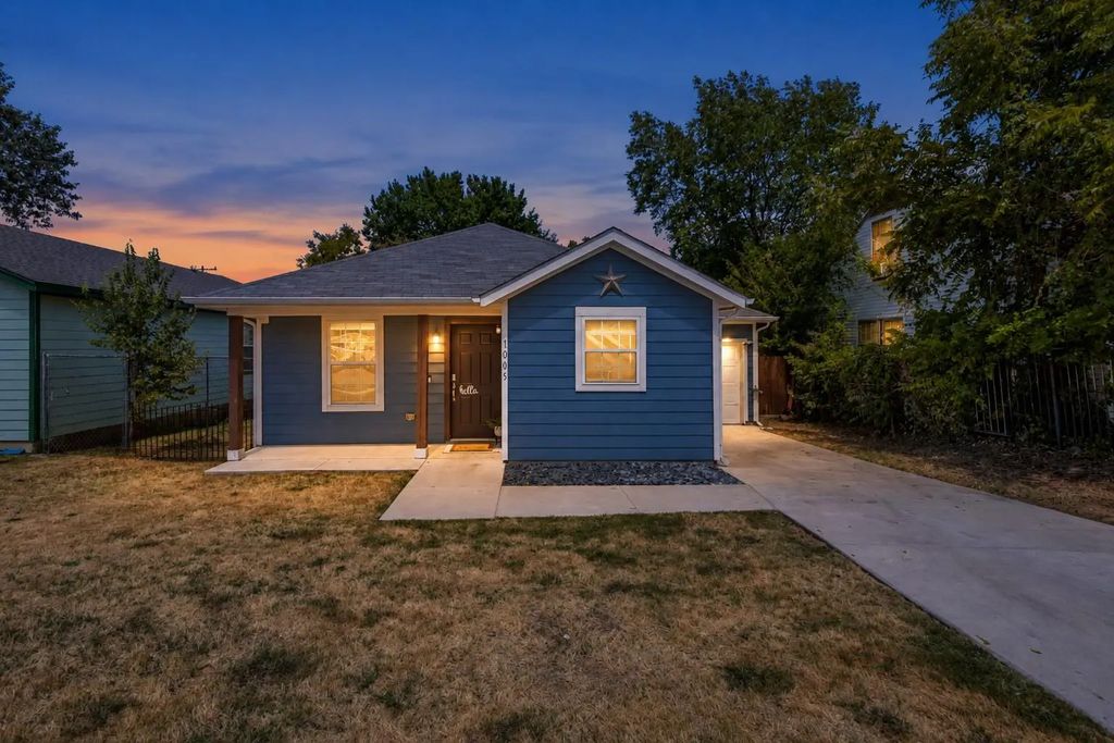 1005 E Harvey Avenue, Fort Worth
