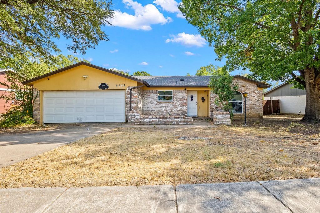 6428 N Stardust Drive, Watauga