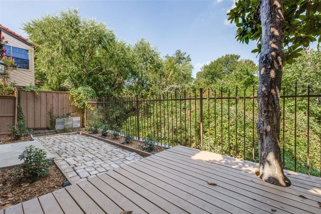 5626 Preston Oaks Road 37d, Dallas