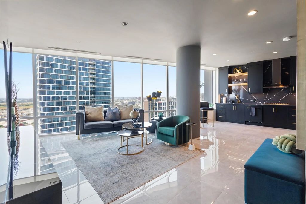 2430 Victory Park Lane 2401, Dallas