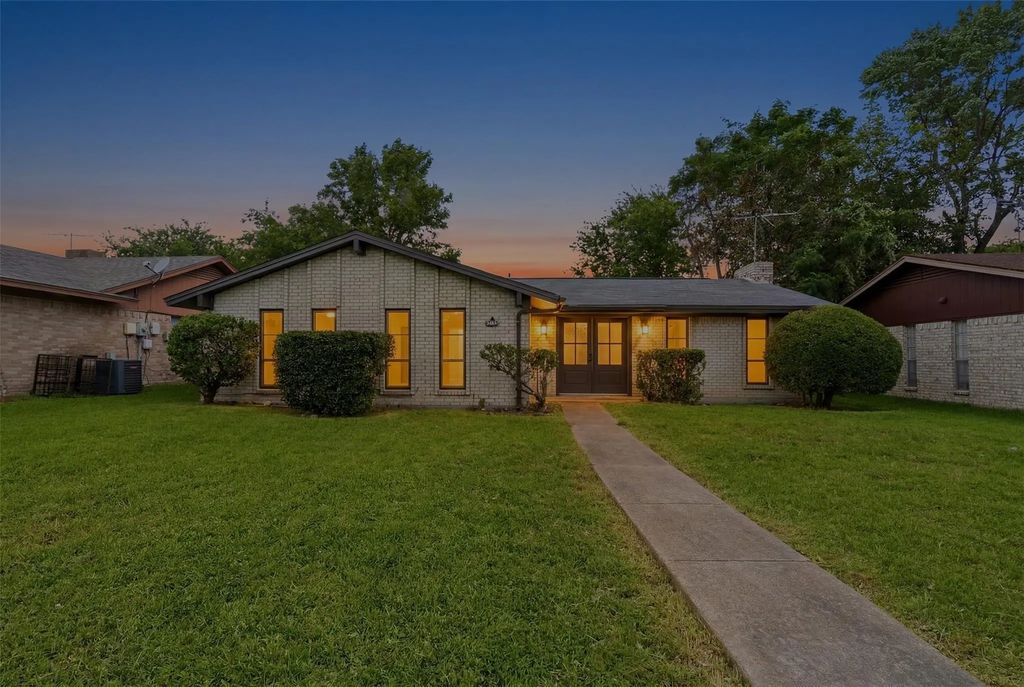 1101 Delores Drive, Garland