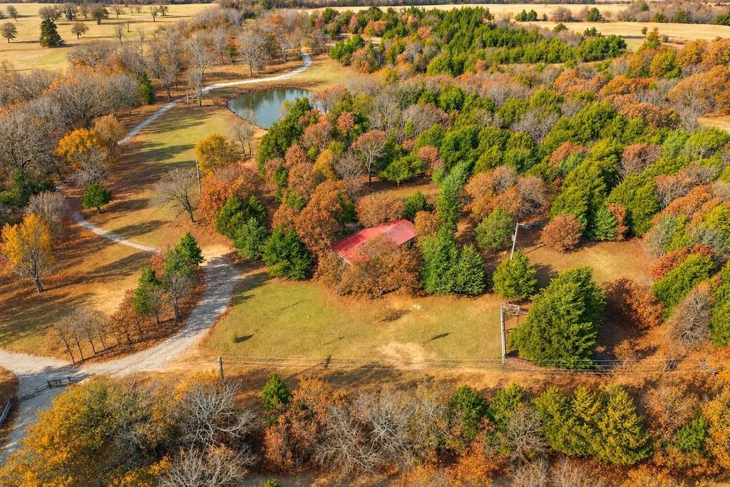 777 Caddo Hills Road, Caddo
