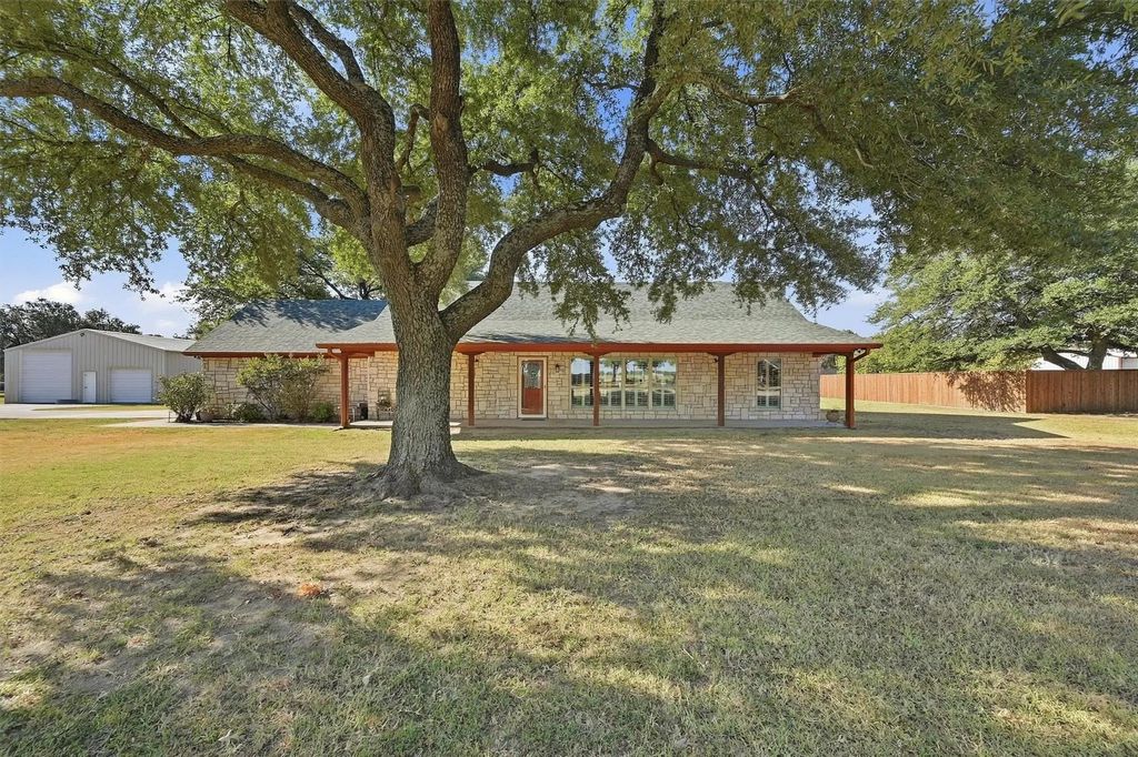 212 Bobby Sam Court, Collinsville
